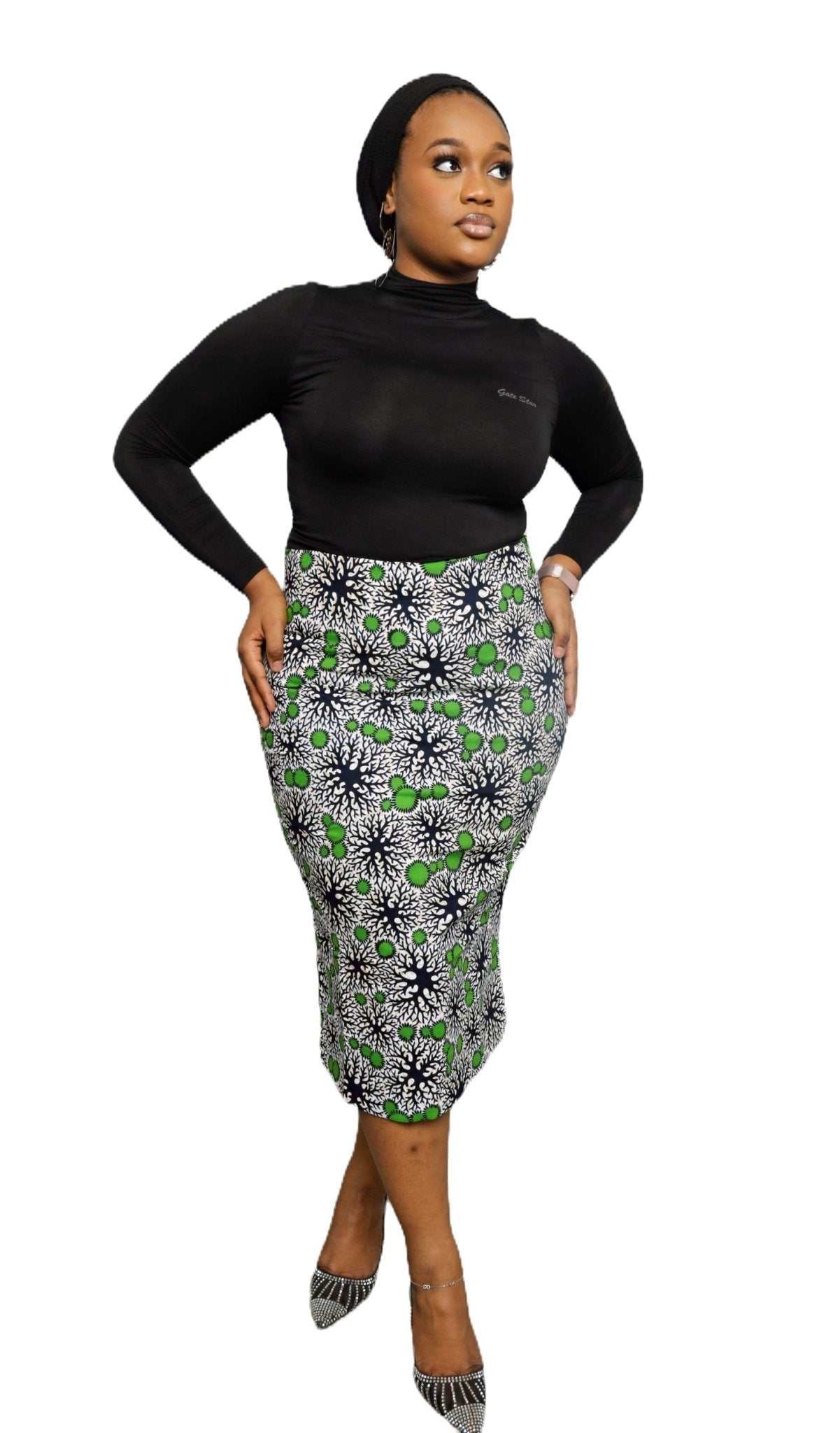 Glam Origins Ankara Pencil skirt Skirts 
Ankara 
100% cotton
Measurement: XL
Light lining
Vibrant Colors
Stylish
True to roots
Best dry clean
Article/clothing might shrink over time due to nature of fabric Ankara Pencil skirt