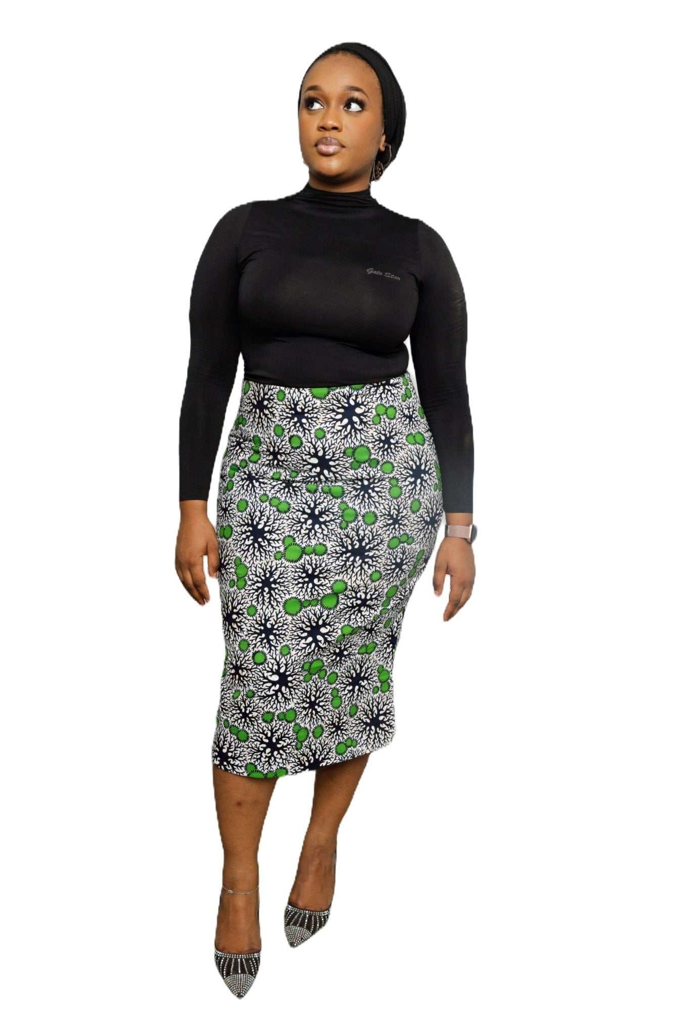 Glam Origins Ankara Pencil skirt Skirts 
Ankara 
100% cotton
Measurement: XL
Light lining
Vibrant Colors
Stylish
True to roots
Best dry clean
Article/clothing might shrink over time due to nature of fabric Ankara Pencil skirt