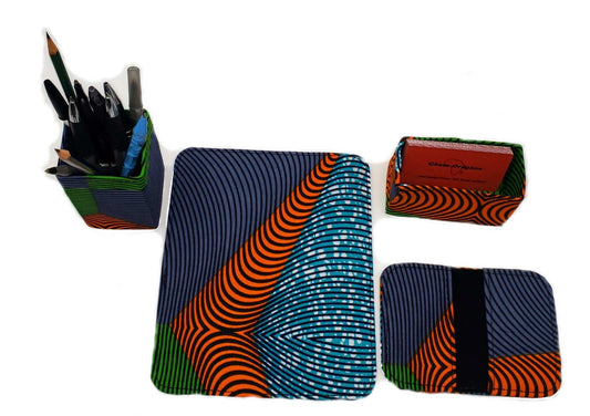 Glam Origins Noor Ankara Office set Office Sets 	Ankara Office set	Set of 4	Mouse pad, Pen/pencil holder, Cardholder, Card wallet	Ankara Fabric	Spot clean	Made in Nigeria
  Noor Ankara Office set