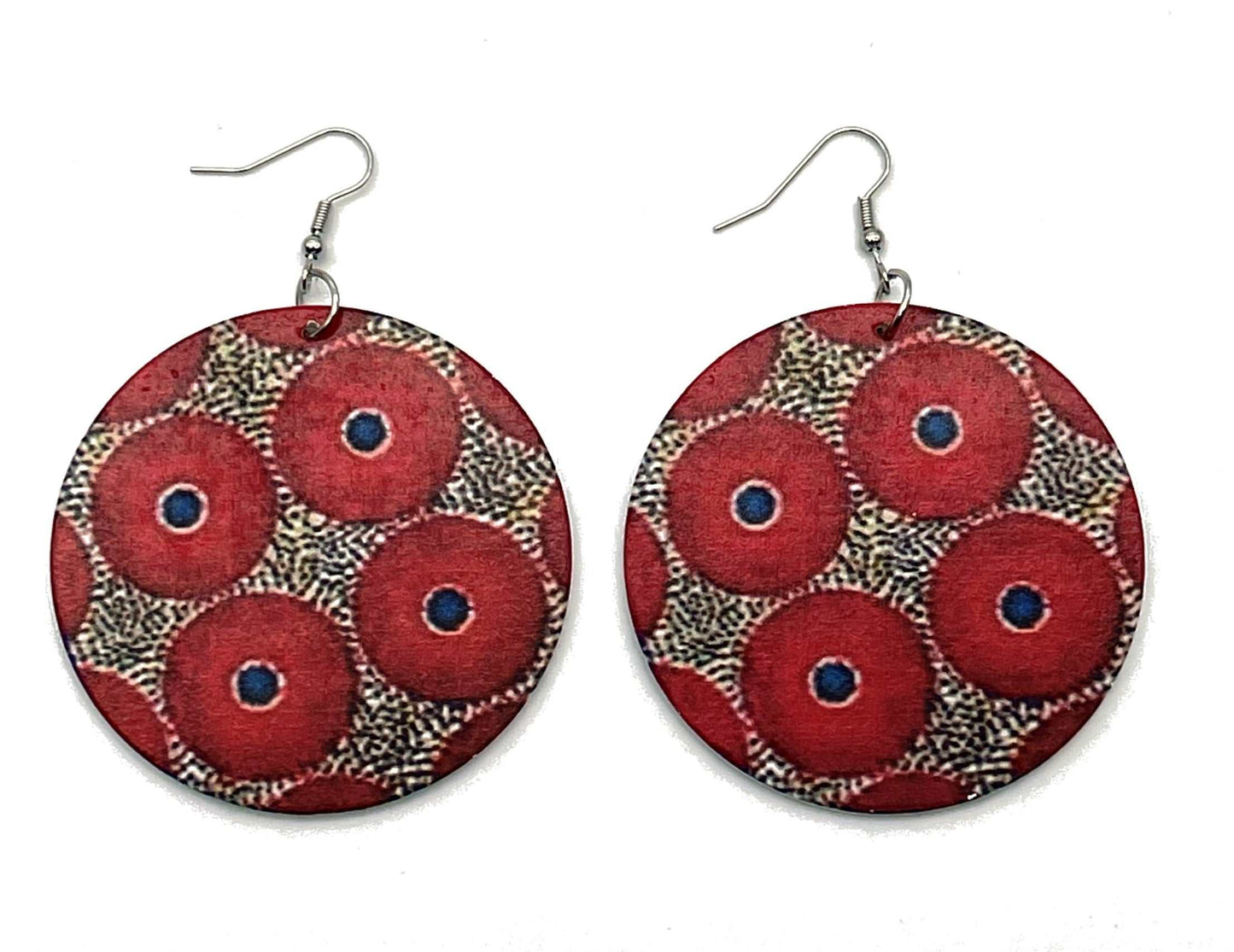 Glam Origins Mariam Large Handmade Wooden Round Bohemian Earrings Earrings 
Stylish Large Handmade wooden earrings
Round
Oil painted
African ankara fabric design
Vibrant Colors
Silver hook
Weight: 0.4oz (0.2oz each)
Lenght: 4"
Width: 2.5"
 Mariam Large Handmade Wooden Round Bohemian Earrings